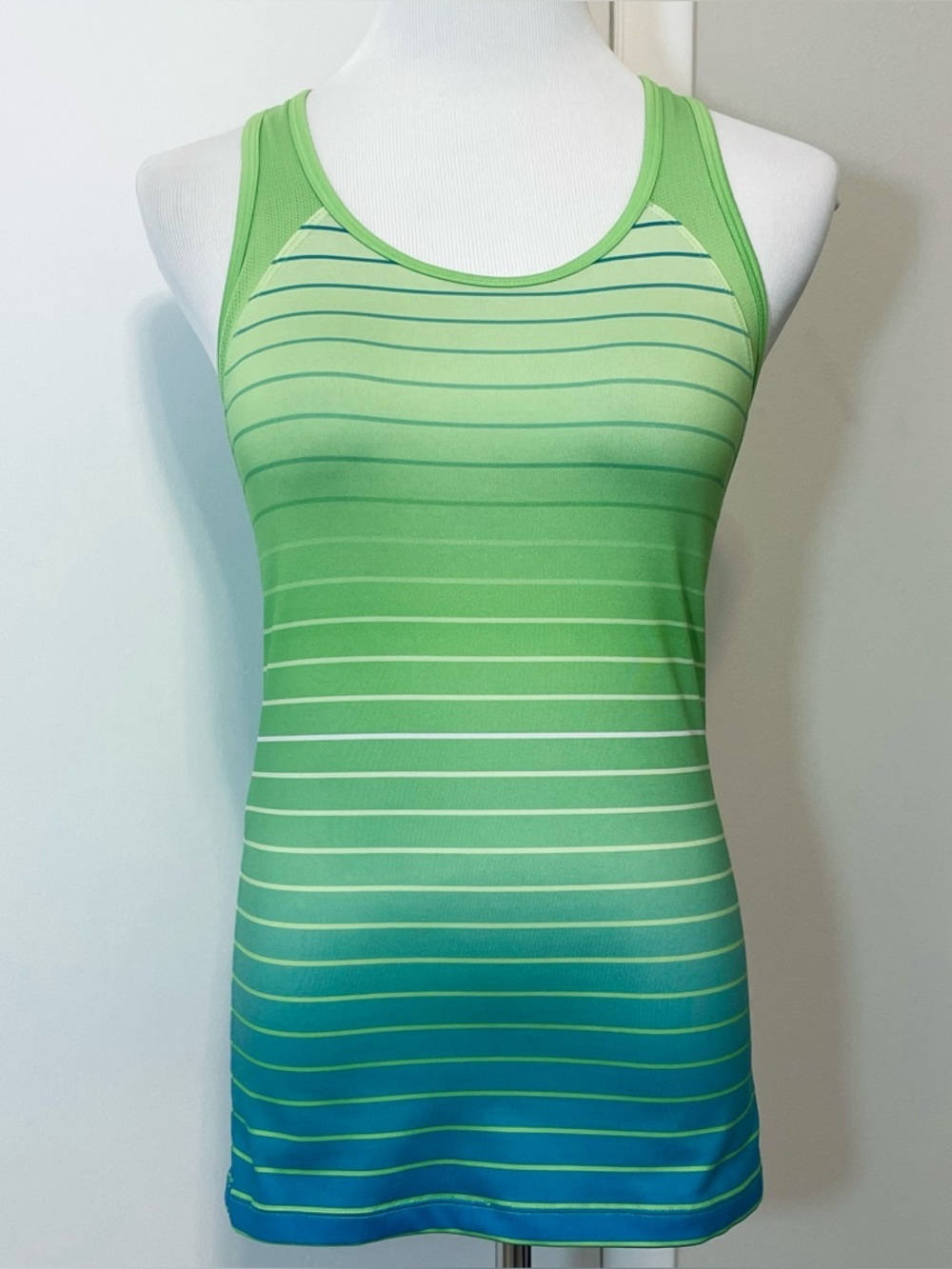 Champion Green Ombre Stripe Racerback Women’s Tank Top Size M